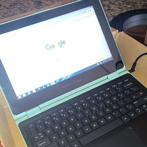 HP 15.6 laptop